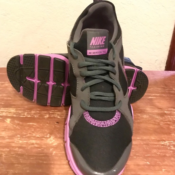 Nike Training In season TR2 w/ Comfort footbed - Picture 2 of 5